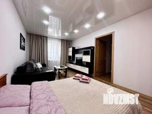 1-к квартира, посуточно, 47м2, 1/1 этаж