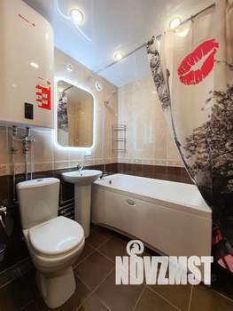 1-к квартира, посуточно, 35м2, 2/5 этаж