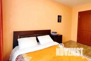 2-к квартира, посуточно, 47м2, 1/5 этаж