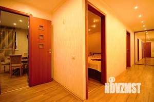 2-к квартира, посуточно, 48м2, 1/10 этаж