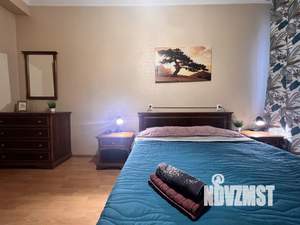 1-к квартира, посуточно, 65м2, 1/1 этаж