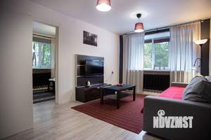 3-к квартира, посуточно, 53м2, 1/6 этаж