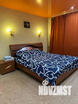 1-к квартира, посуточно, 56м2, 3/3 этаж