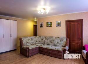 3-к квартира, посуточно, 64м2, 1/1 этаж