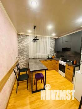 1-к квартира, посуточно, 33м2, 2/9 этаж