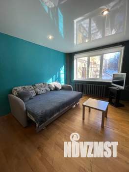 1-к квартира, посуточно, 32м2, 2/5 этаж