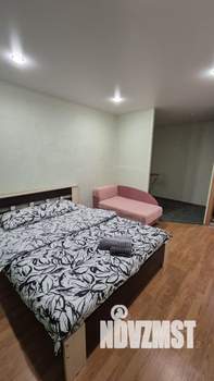 1-к квартира, посуточно, 35м2, 6/9 этаж