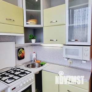 1-к квартира, посуточно, 38м2, 4/7 этаж