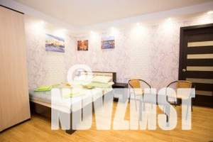 2-к квартира, посуточно, 45м2, 3/5 этаж