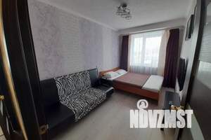 2-к квартира, посуточно, 45м2, 7/10 этаж