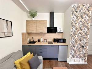 Студия квартира, посуточно, 32м2, 2/4 этаж
