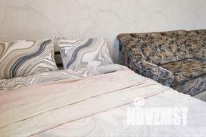 2-к квартира, посуточно, 56м2, 1/5 этаж