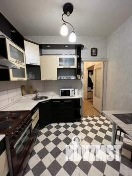 1-к квартира, посуточно, 40м2, 3/9 этаж