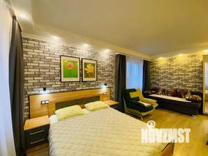 1-к квартира, посуточно, 33м2, 4/10 этаж