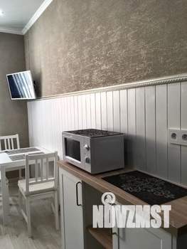 2-к квартира, посуточно, 50м2, 3/5 этаж