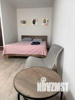 1-к квартира, посуточно, 32м2, 1/9 этаж