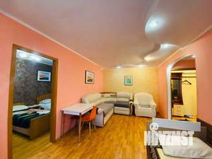 2-к квартира, посуточно, 45м2, 1/1 этаж