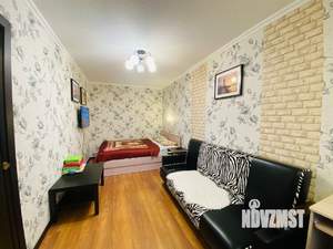 2-к квартира, посуточно, 45м2, 2/5 этаж