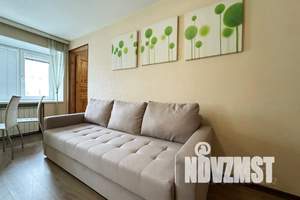 2-к квартира, посуточно, 45м2, 4/5 этаж