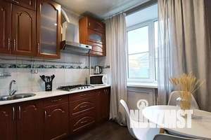 2-к квартира, посуточно, 45м2, 4/5 этаж