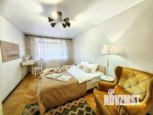 1-к квартира, посуточно, 35м2, 1/1 этаж