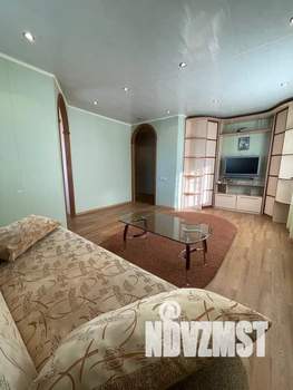 Студия квартира, посуточно, 32м2, 5/5 этаж