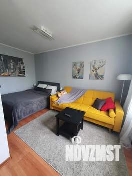 Студия квартира, посуточно, 35м2, 2/5 этаж