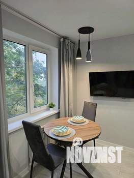 2-к квартира, посуточно, 43м2, 1/1 этаж