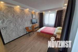 1-к квартира, посуточно, 33м2, 4/10 этаж