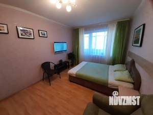 1-к квартира, посуточно, 33м2, 1/1 этаж