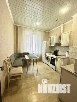 1-к квартира, посуточно, 50м2, 1/1 этаж