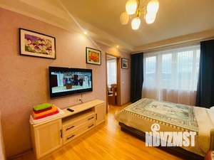 1-к квартира, посуточно, 32м2, 6/9 этаж