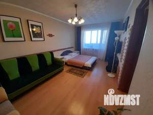 2-к квартира, посуточно, 45м2, 1/1 этаж