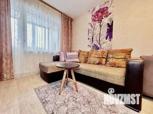1-к квартира, посуточно, 47м2, 1/1 этаж