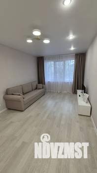 1-к квартира, посуточно, 35м2, 1/9 этаж
