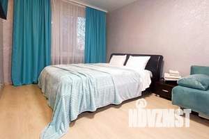 1-к квартира, посуточно, 30м2, 1/9 этаж