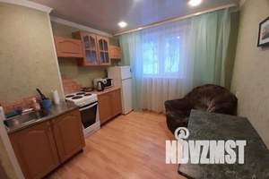 1-к квартира, посуточно, 33м2, 2/10 этаж