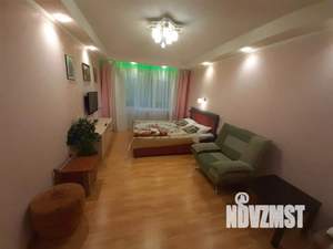 1-к квартира, посуточно, 33м2, 1/1 этаж