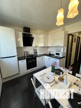 1-к квартира, посуточно, 40м2, 8/10 этаж