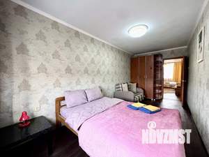 1-к квартира, посуточно, 49м2, 1/1 этаж