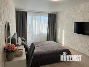 1-к квартира, посуточно, 33м2, 3/9 этаж