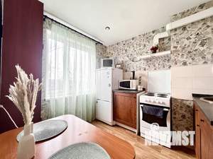1-к квартира, посуточно, 38м2, 2/9 этаж