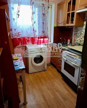 3-к квартира, на длительный срок, 63м2, 2/5 этаж