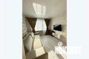 1-к квартира, посуточно, 35м2, 4/9 этаж