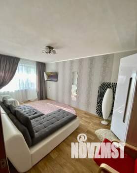 1-к квартира, посуточно, 33м2, 2/9 этаж