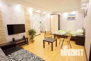 2-к квартира, посуточно, 45м2, 1/1 этаж