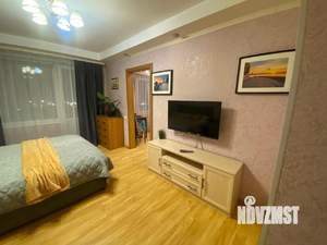 1-к квартира, посуточно, 33м2, 9/9 этаж