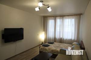 1-к квартира, посуточно, 36м2, 4/10 этаж