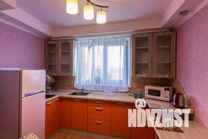 1-к квартира, посуточно, 33м2, 10/10 этаж