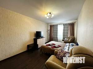 1-к квартира, посуточно, 34м2, 6/9 этаж
